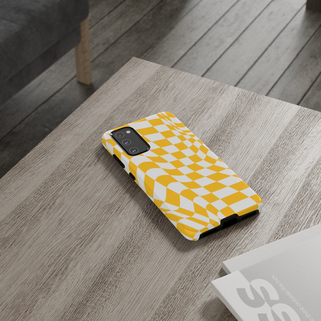 Old School Checkered Retro Groovy Vibe Wavy Checkerboard Phone Case / Yellow