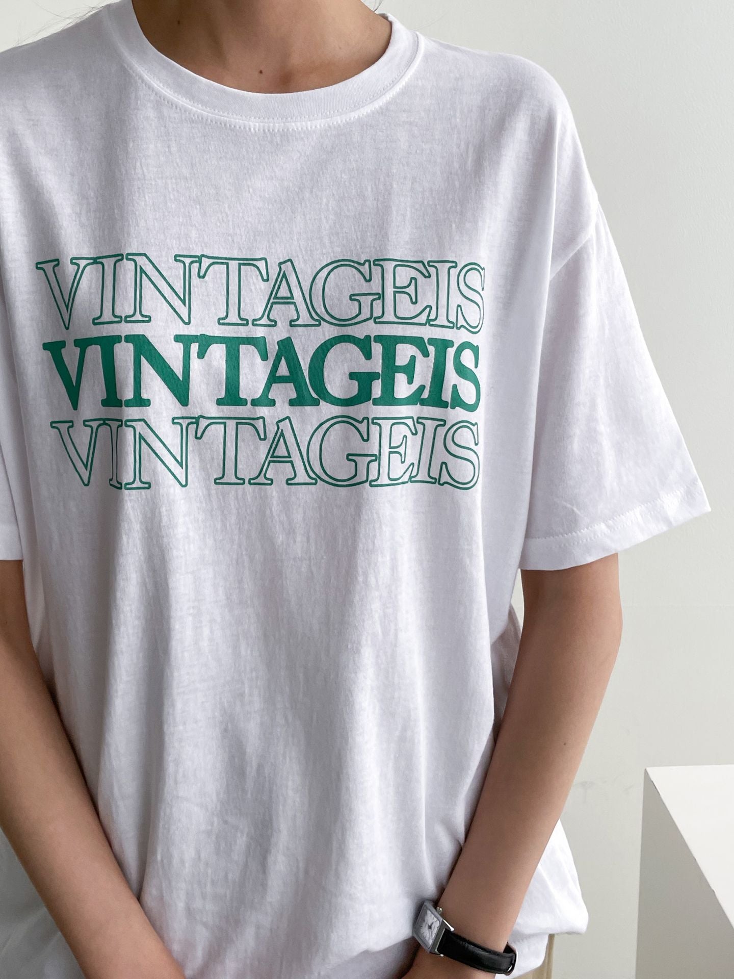 Vintage is Print Top Cotton T-shirts