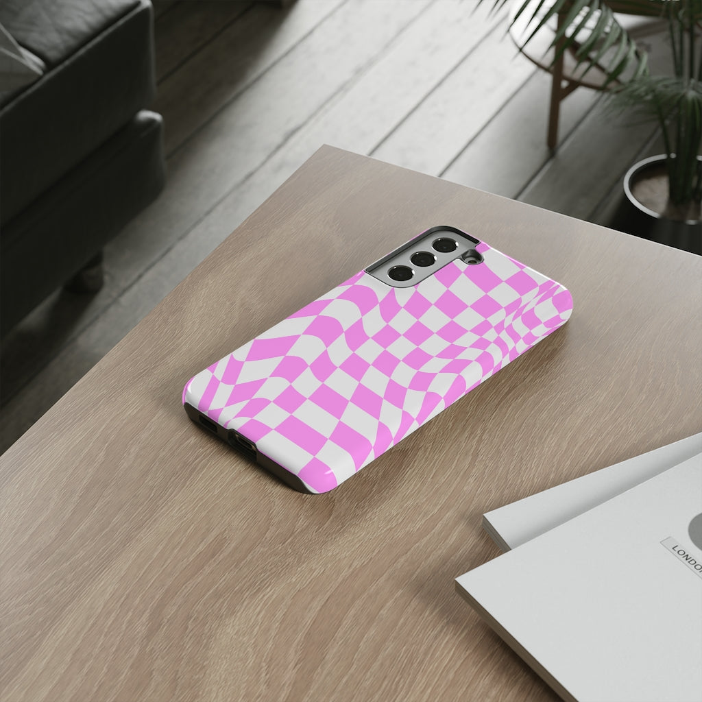 Old School Checkered Retro Groovy Vibe Wavy Checkerboard Phone Case / Pink