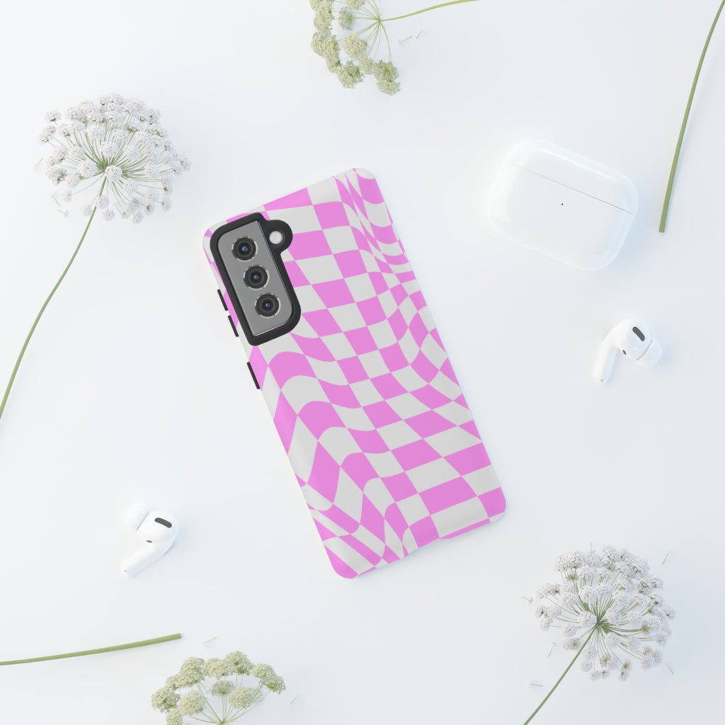 Old School Checkered Retro Groovy Vibe Wavy Checkerboard Phone Case / Pink