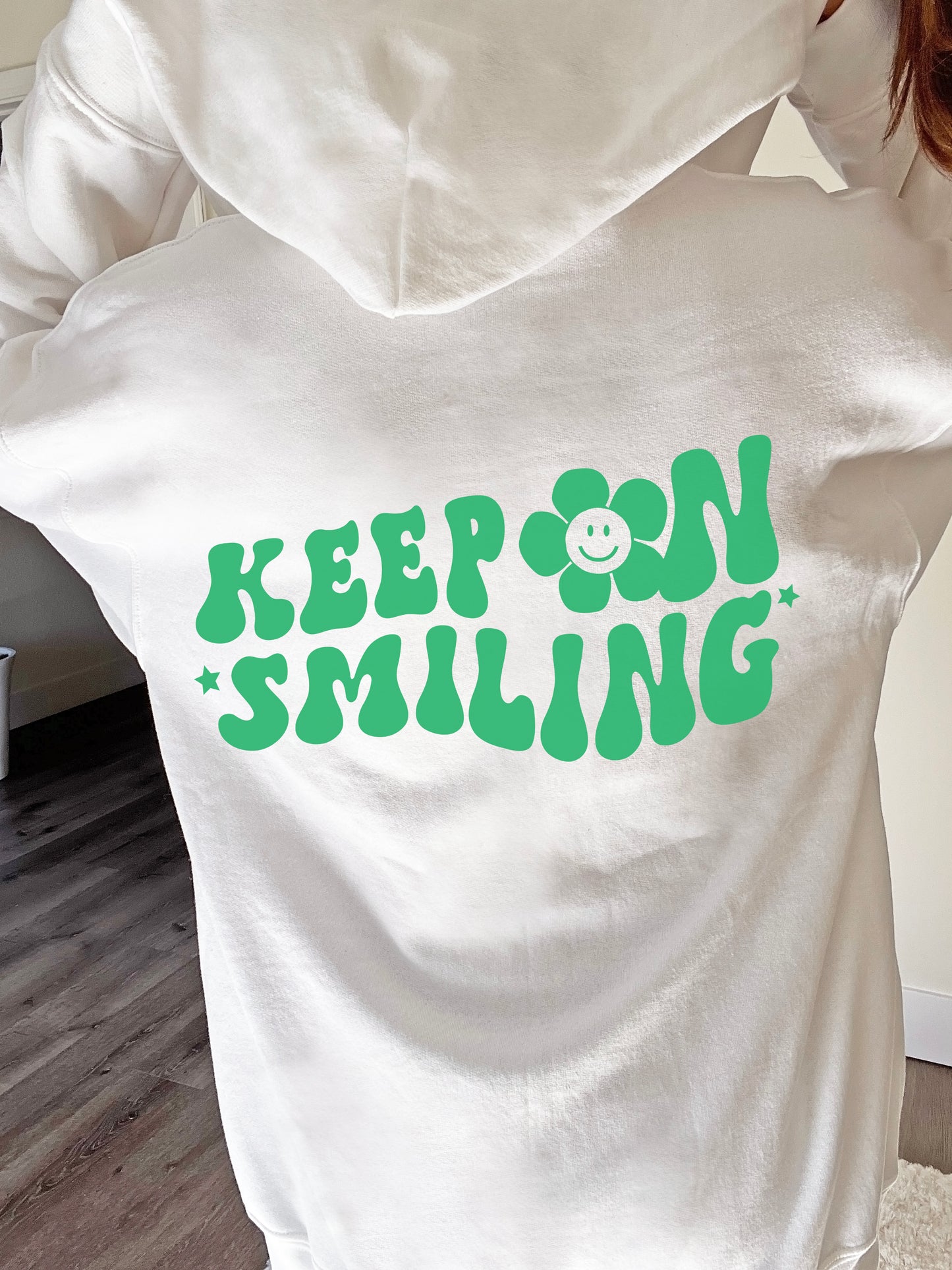 Keep On Smiling / Unisex Heavy Blend™ Hooded Sweatshirt / Green